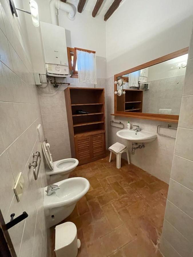Casa Dei Lecci Lejlighed Foligno Eksteriør billede