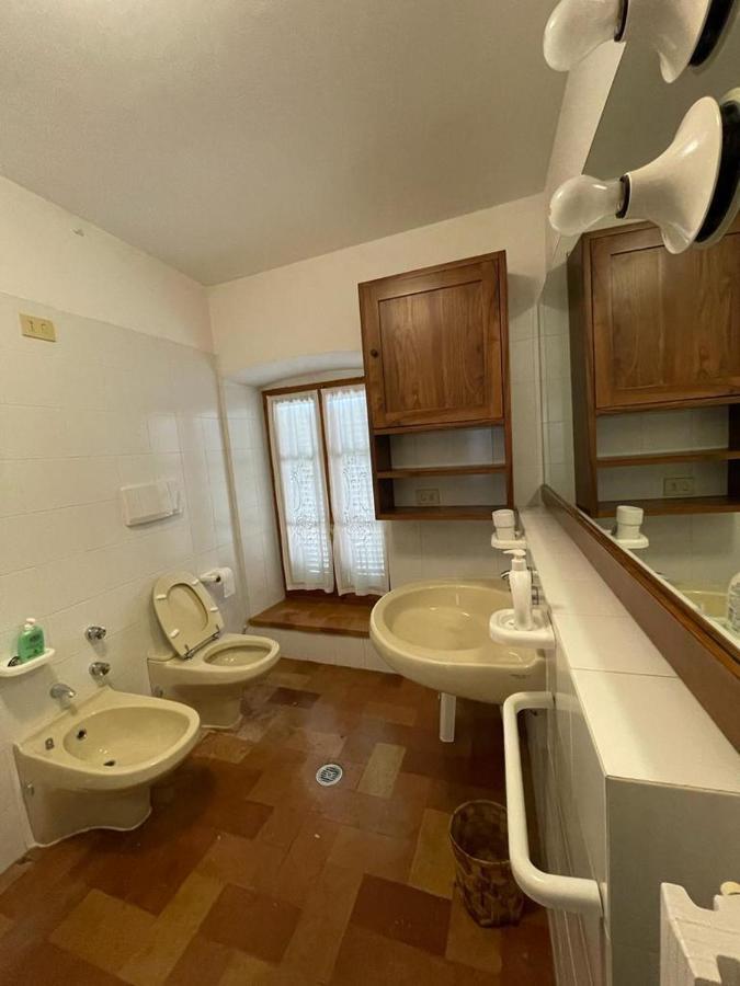 Casa Dei Lecci Lejlighed Foligno Eksteriør billede