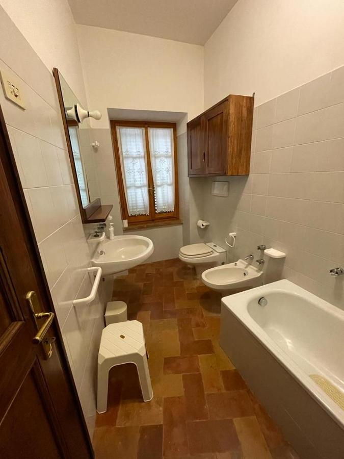 Casa Dei Lecci Lejlighed Foligno Eksteriør billede